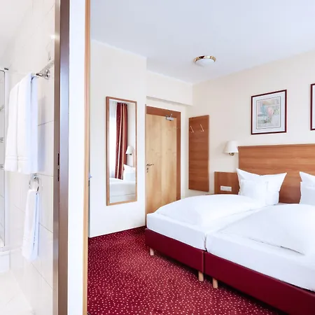 Hotel Doria 3*