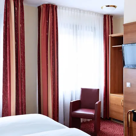 Hotel Doria 3*